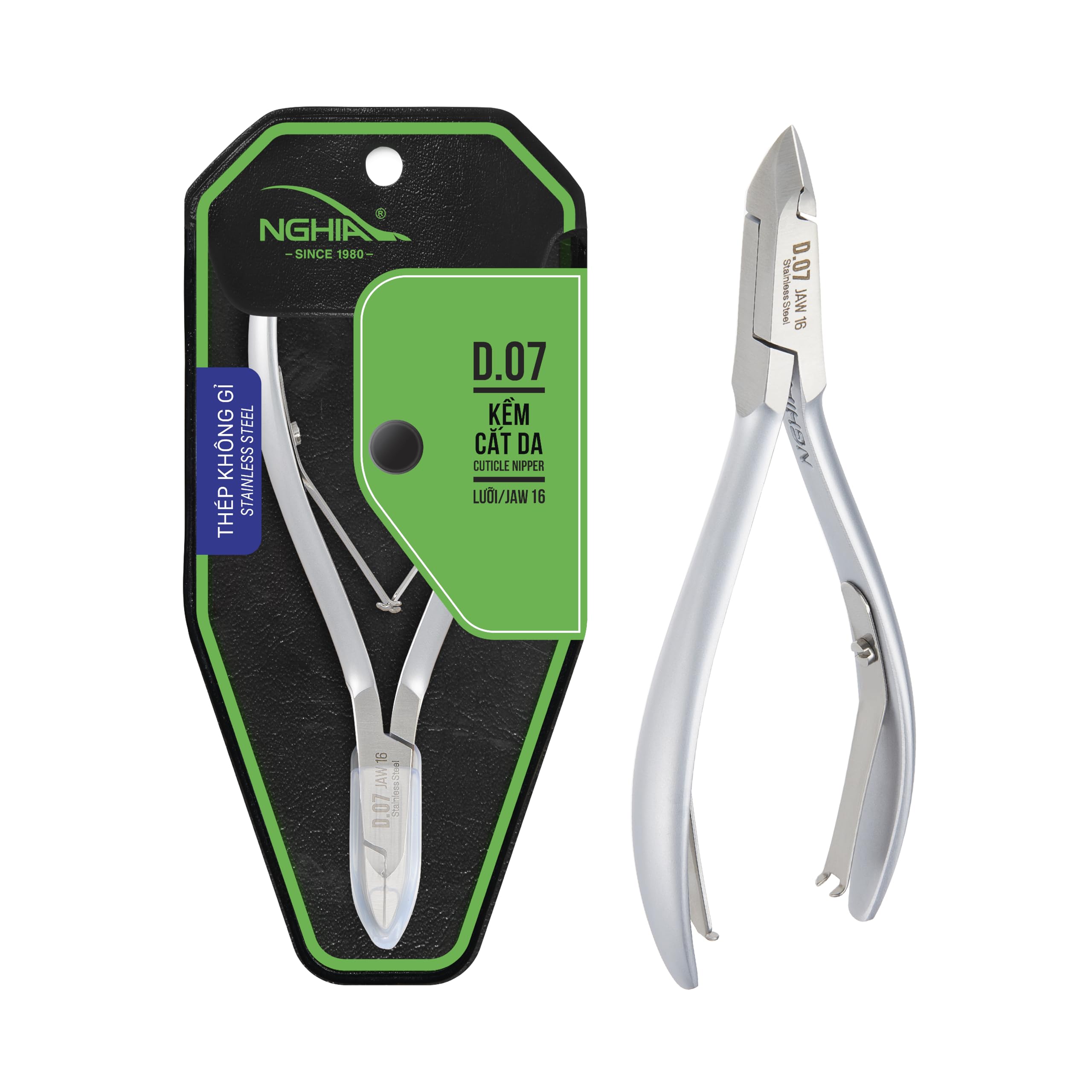 Nghia NGHIA Cuticle Nipper D-07 close-up showing sharp steel jaws for precise trimming.