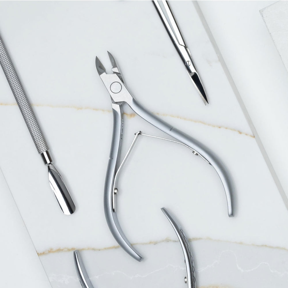 NghiaNGHIA Cuticle Nipper D-07 used in salons by professionals for reliable performance.
