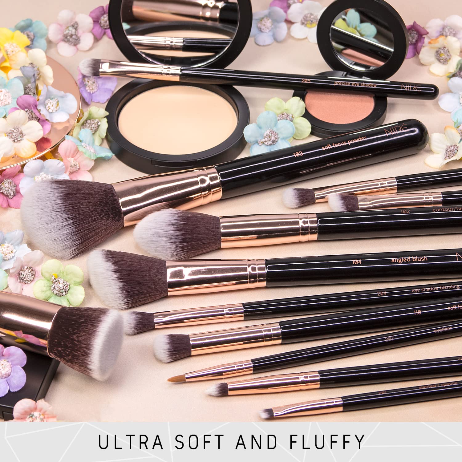 Niré Beauty soft brush heads closeup for precise contouring