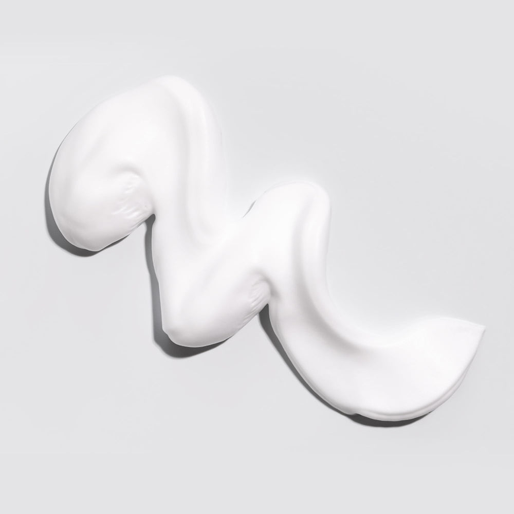 No nothing Very Sensitive Strong Hair Mousse shield against humidity helps maintain style