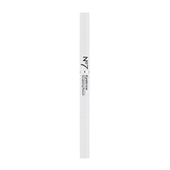 No7 close-up of angled precision tip for accurate brow definition