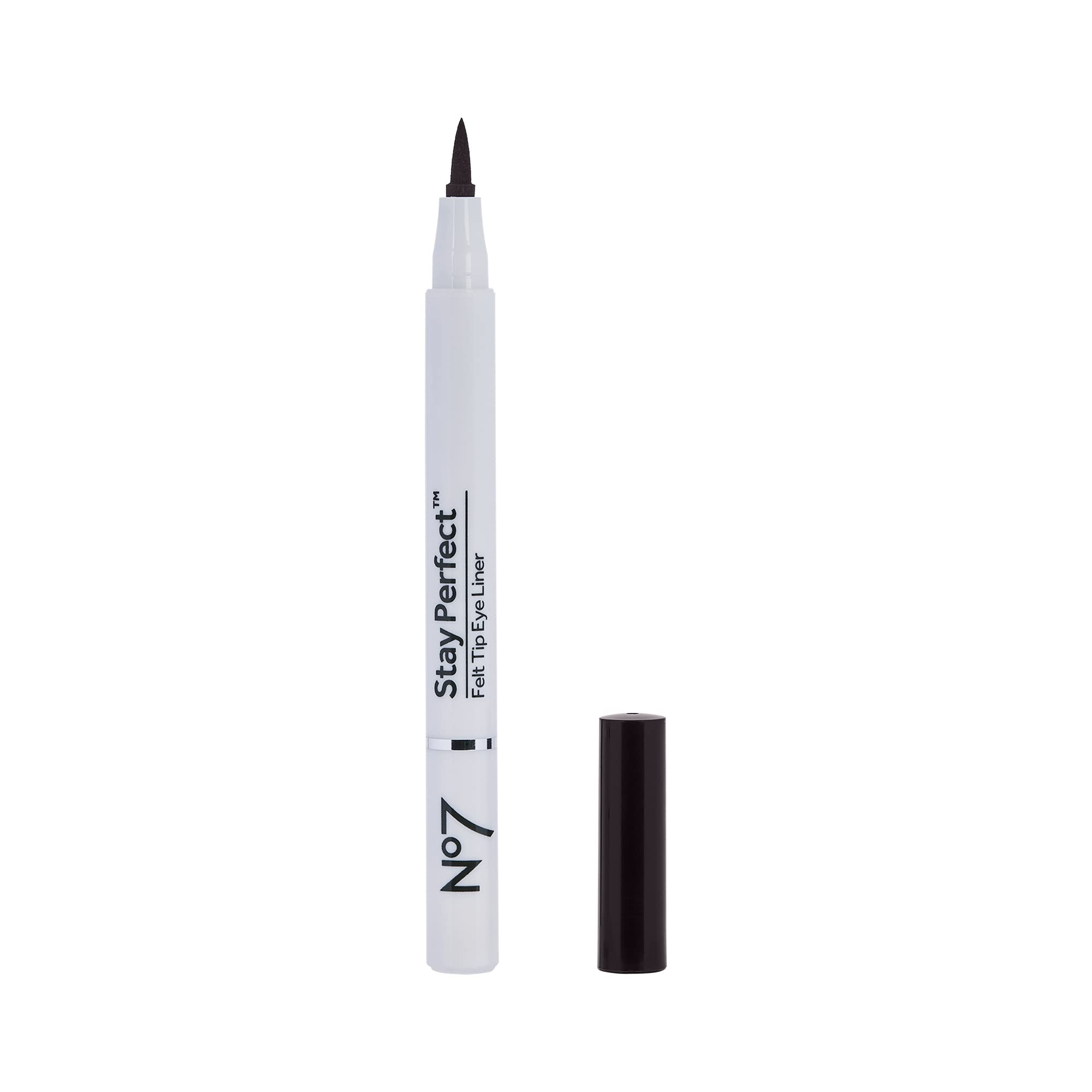 No7 brown tip and stroke close-up demonstrating fine precision and smooth color