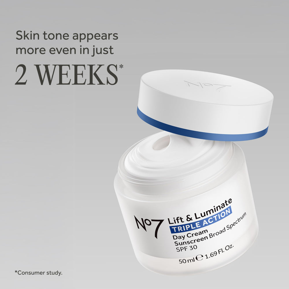 No7 cream texture close-up highlighting silky hydration and smooth finish