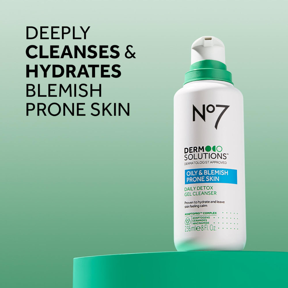 No7 pump close-up highlighting dispenser for controlled, mess-free application
