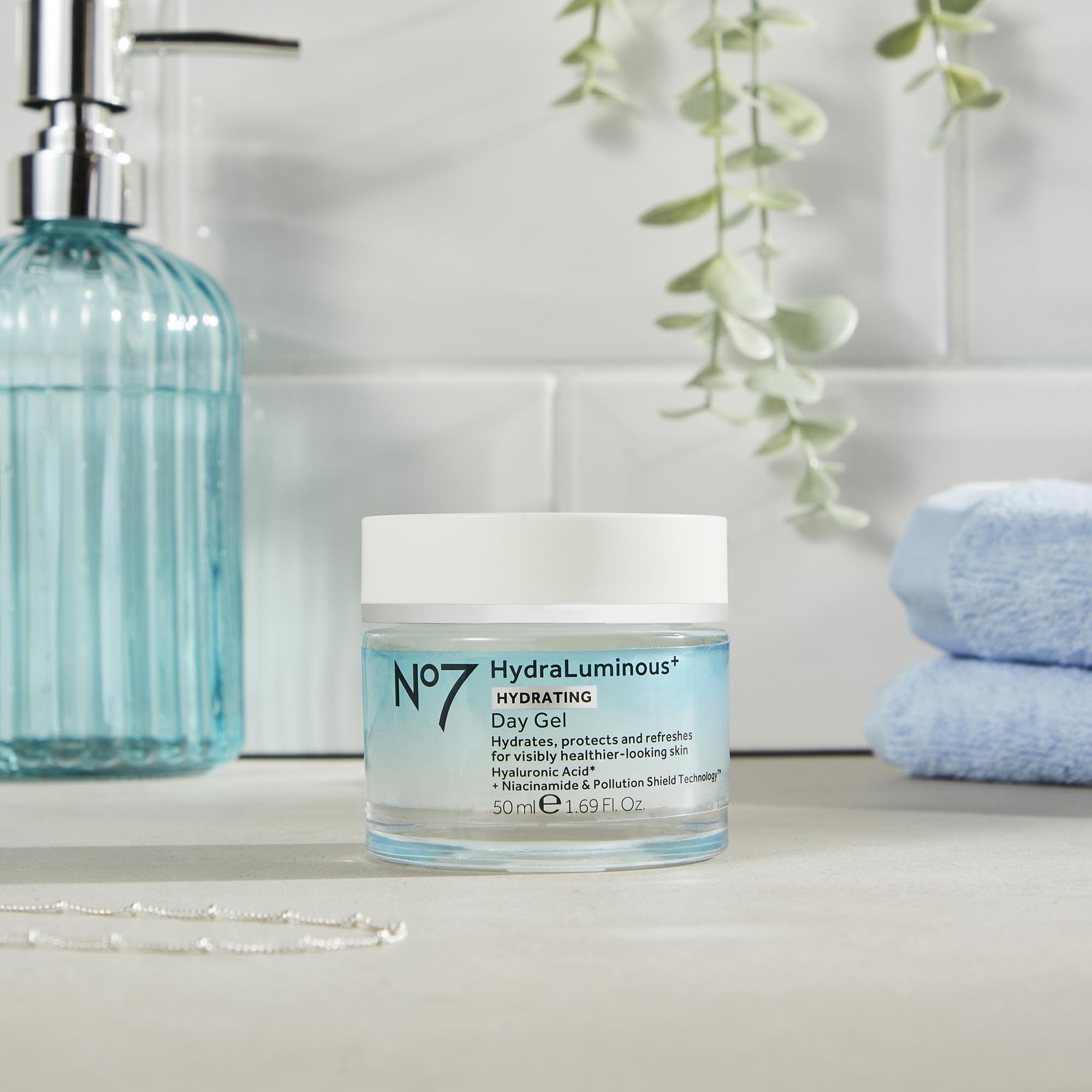 No7 Hydraluminous niacinamide 5-percent highlight supports skin barrier.