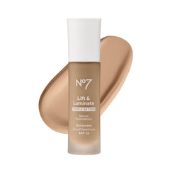 No7 front packaging showing Cashew shade and bottle benefit of radiant coverage