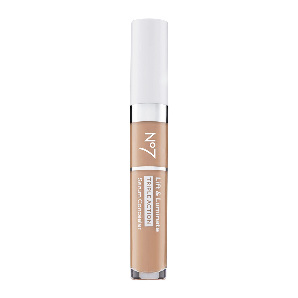 No7 Lift & Luminate concealer swatch showing blemish coverage for brighter skin