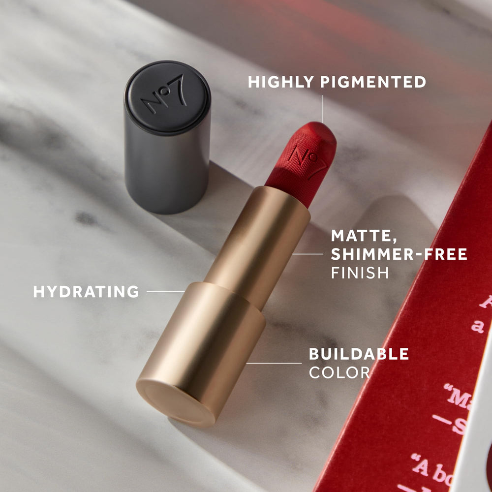 No7 lipstick applied on lips showing rich pigment benefit: high-impact color