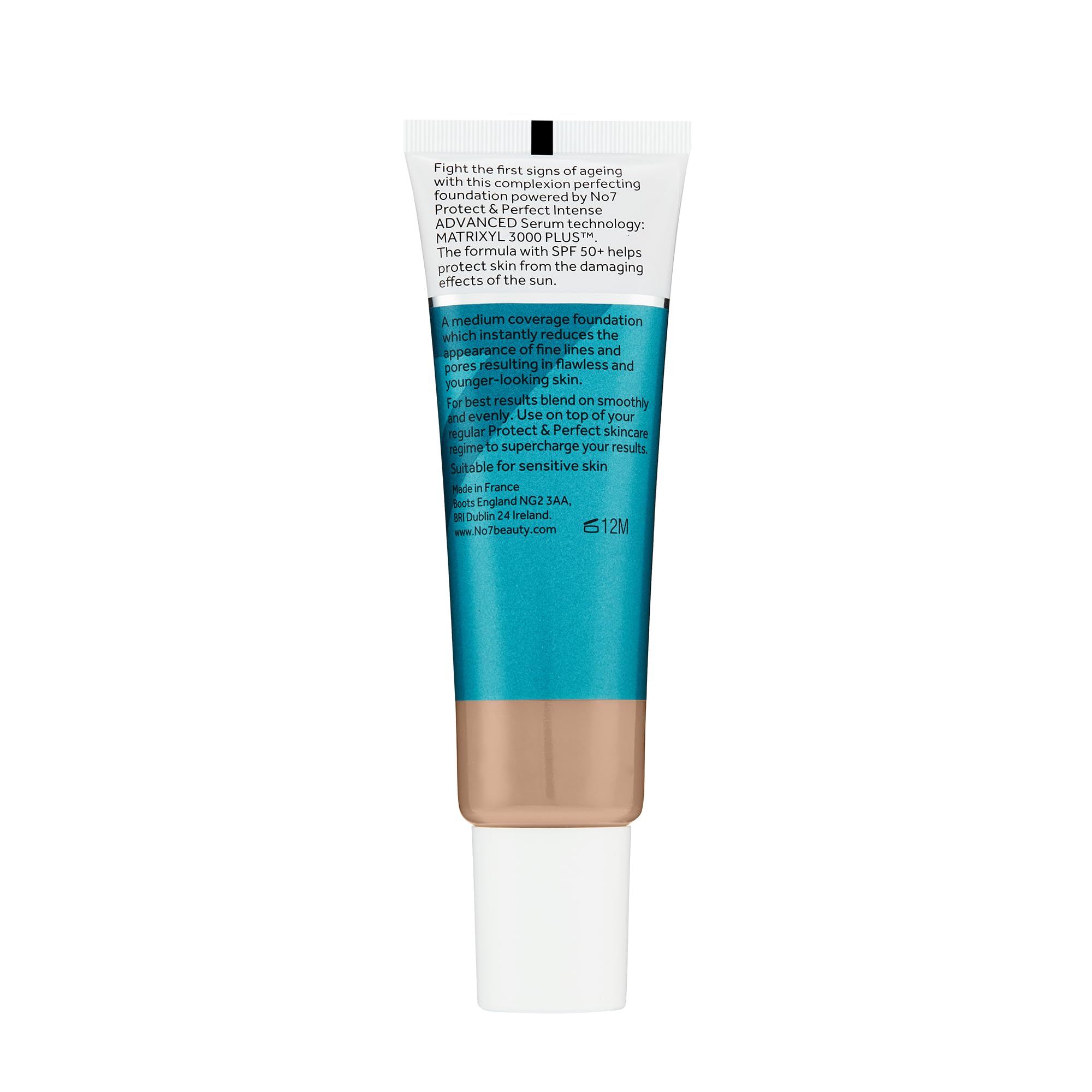 No7 Protect & Perfect creamy texture blends smoothly for oily skin