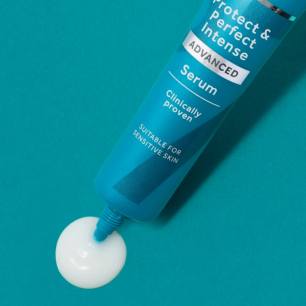 No7 serum texture close-up showing lightweight consistency for fast absorption