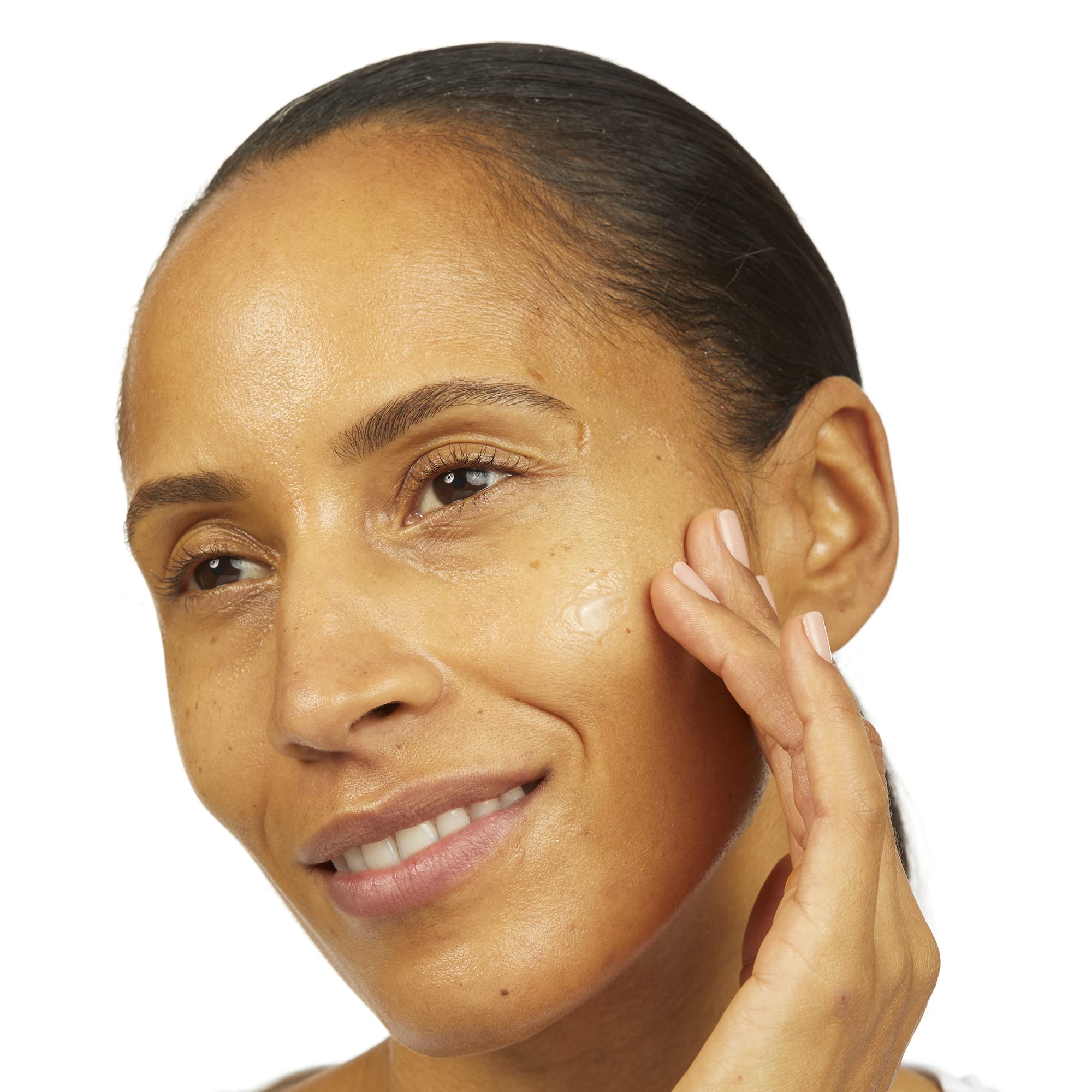 No7 label close-up displaying ingredient callouts and peptide complex benefit