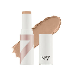 No7 front packaging showing Deeply Beige shade and compact benefit