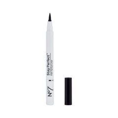 No7 close-up of felt tip highlighting precise control and smooth lines