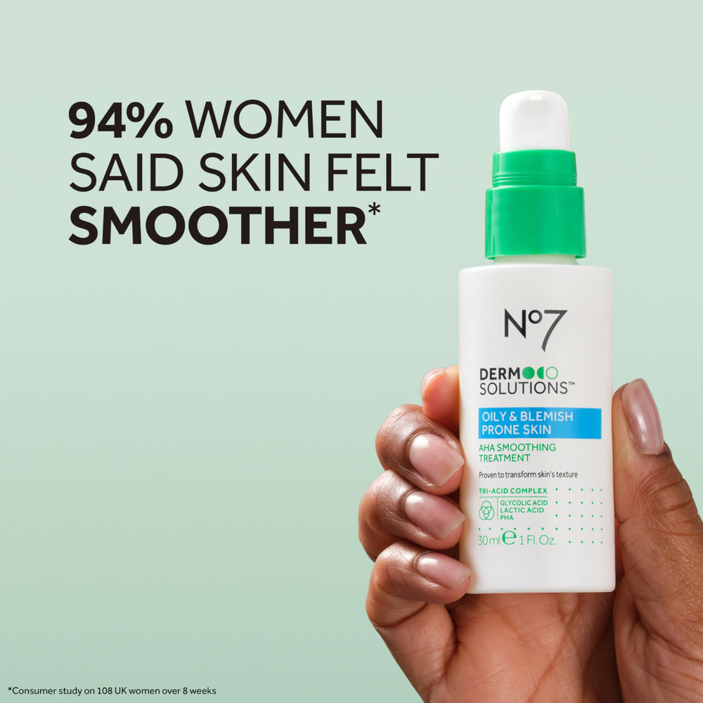 No7 toner on cotton pad ready for application to unclog pores