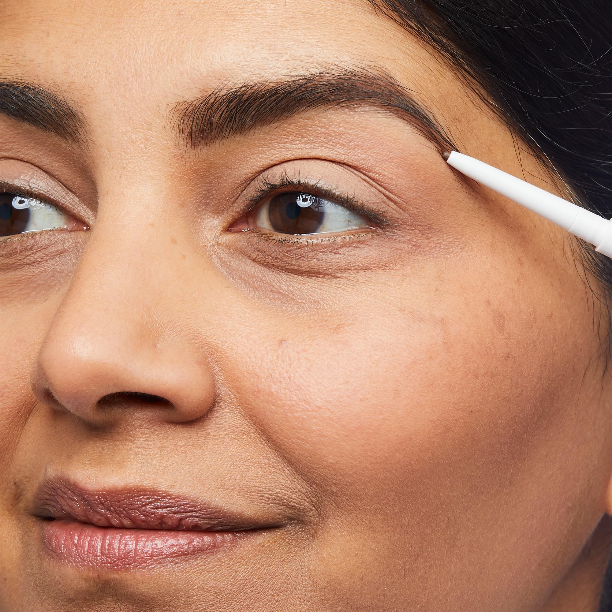 No7 pencil paired with eyebrow wax stick, easy two-step shaping and filling benefit