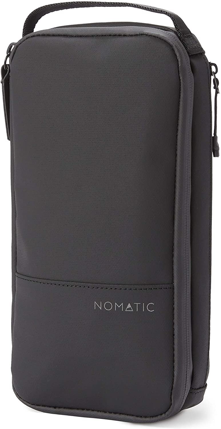 NOMATIC Toiletry Bag Travel Small Black Hanging demonstrates compact organization for quick access.
