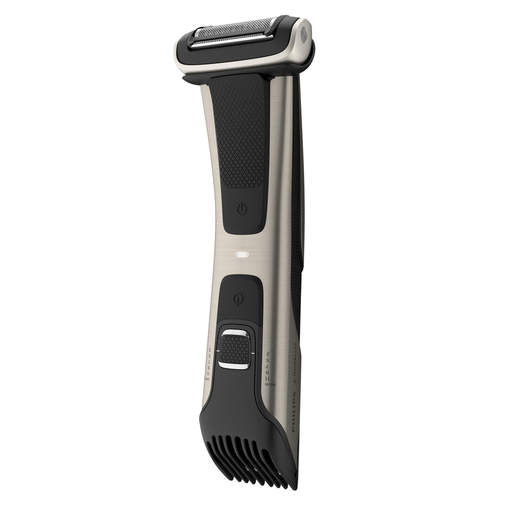 Norelco Bodygroom 7000 battery indicator helps you plan a cordless session.