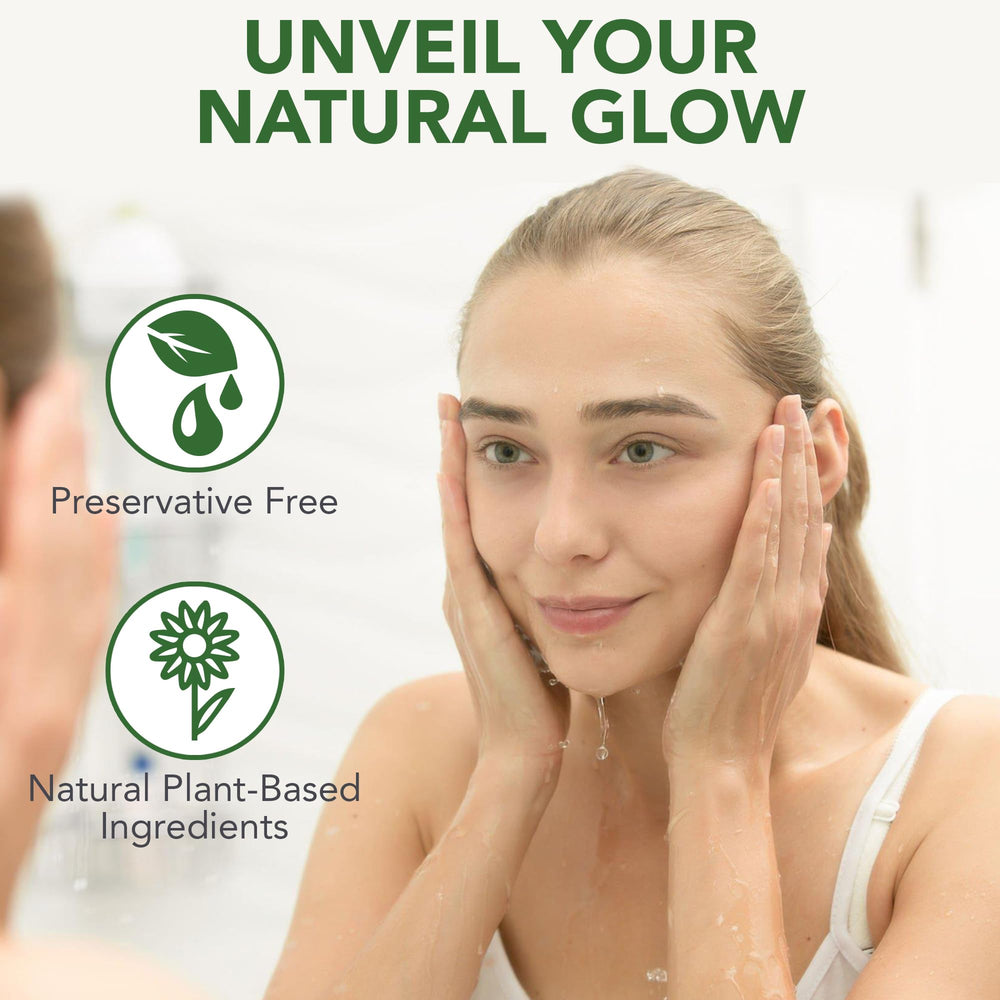 NOVEHA Tea Tree Eyelid Cleanser in-use-eyelid shows soothing relief during irritation.