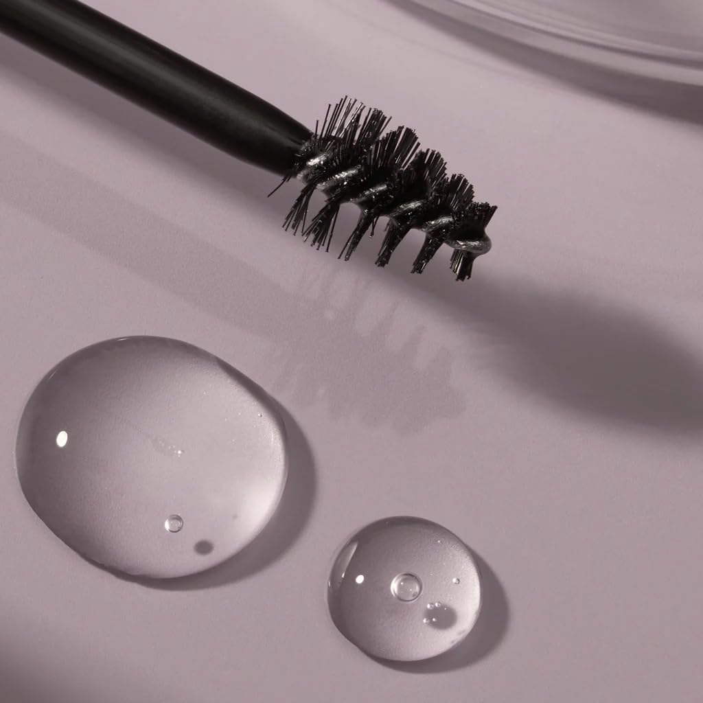 NULASTIN Shape Altering Eyebrow Serum demonstrates brow-shaping potential.