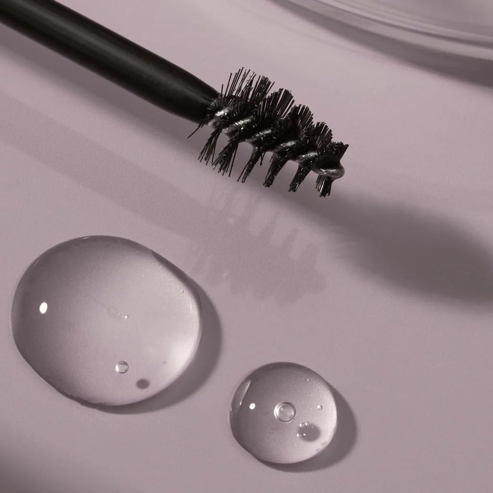 NULASTIN Shape Altering Eyebrow Serum demonstrates brow-shaping potential.