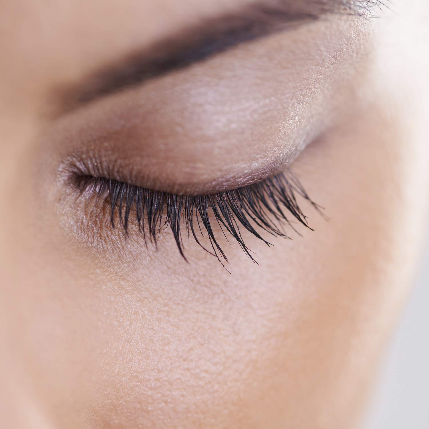 NutraLuxe Md Lash Enhancer bottle cap sealed for travel-friendly daily lash care.
