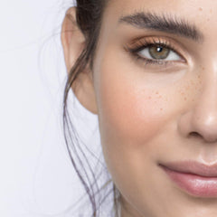 NutraLuxe Md Lash Enhancer applicator tip glides smoothly for comfortable routine.