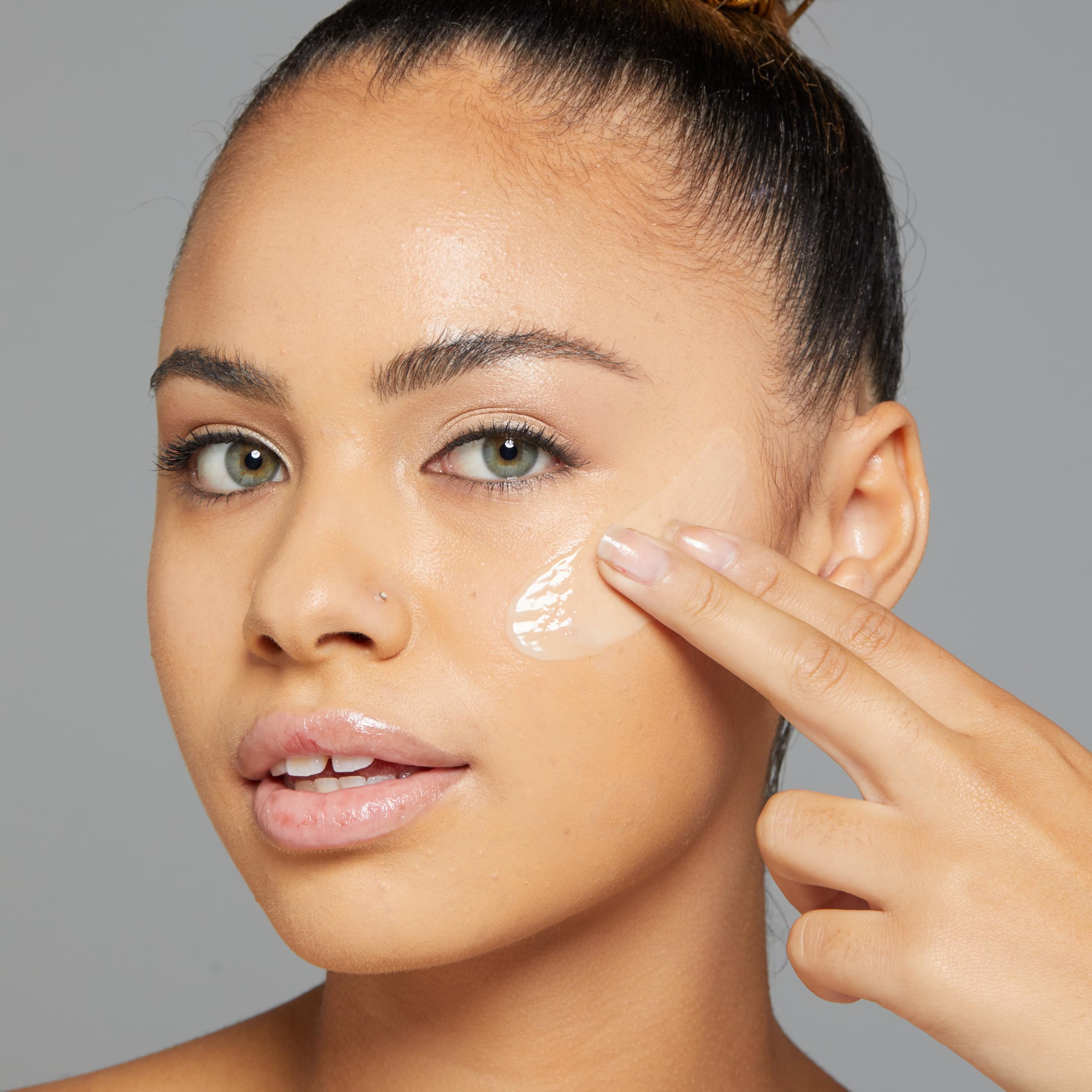 NYX Hydra Touch Primer smooths and refreshes skin for a luminous canvas.