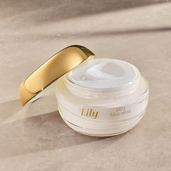 Applying Lily Satin on forearm demonstrates satin-soft hydration