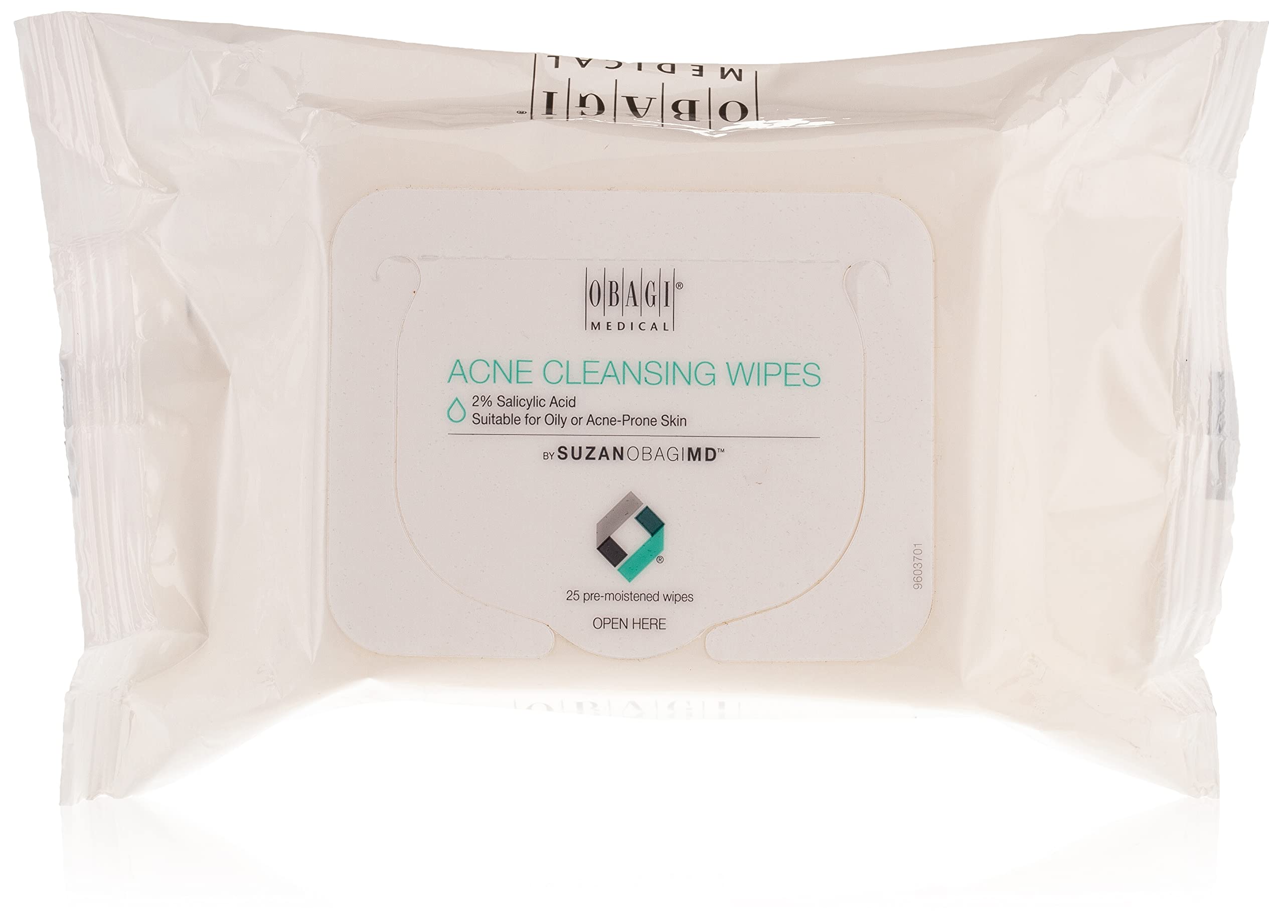 Obagi SUZANOBAGIMD cleansing wipes packaging for quick oily-skin refresh.