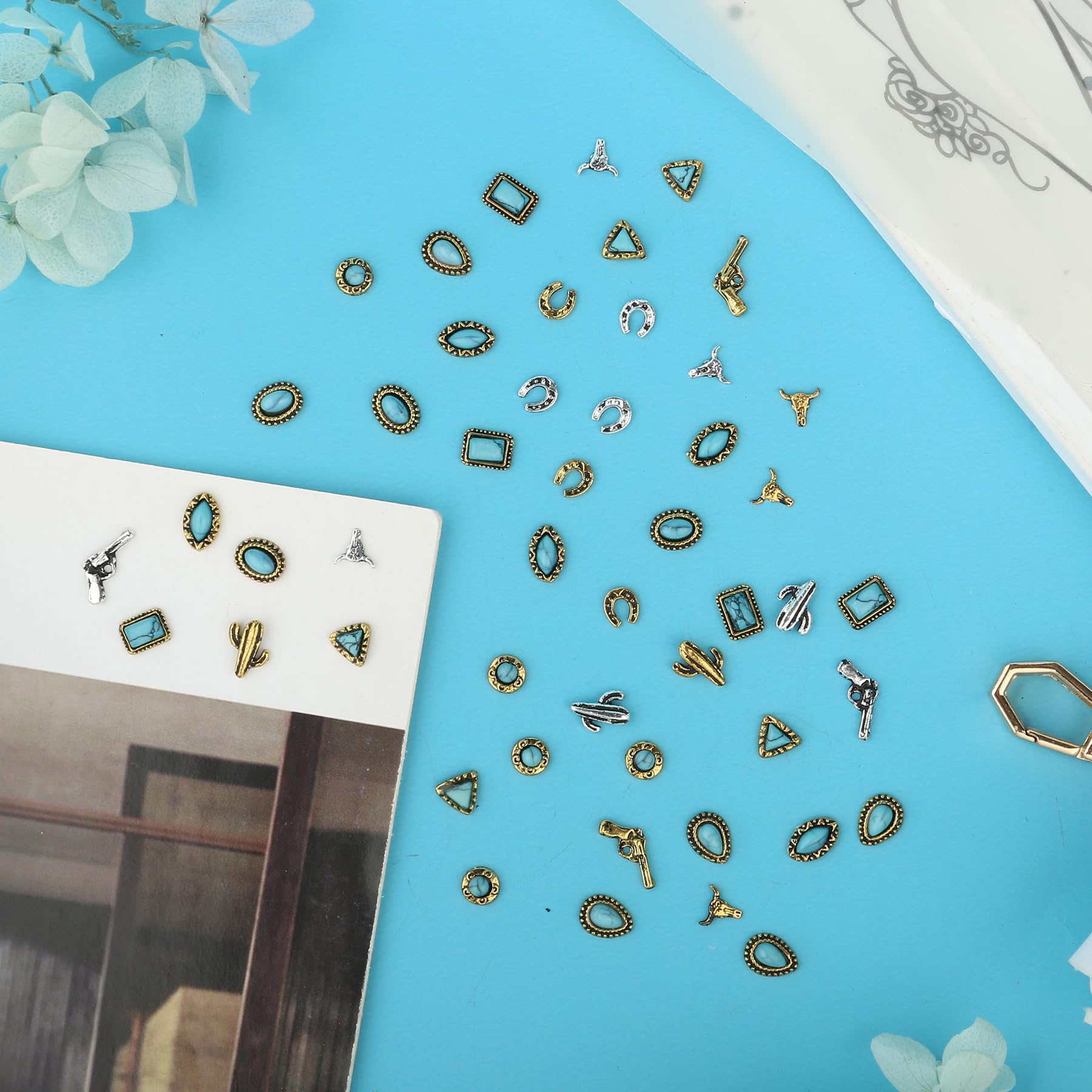 Ohmique gold and silver alloy charms ensure durable, long-lasting shine.