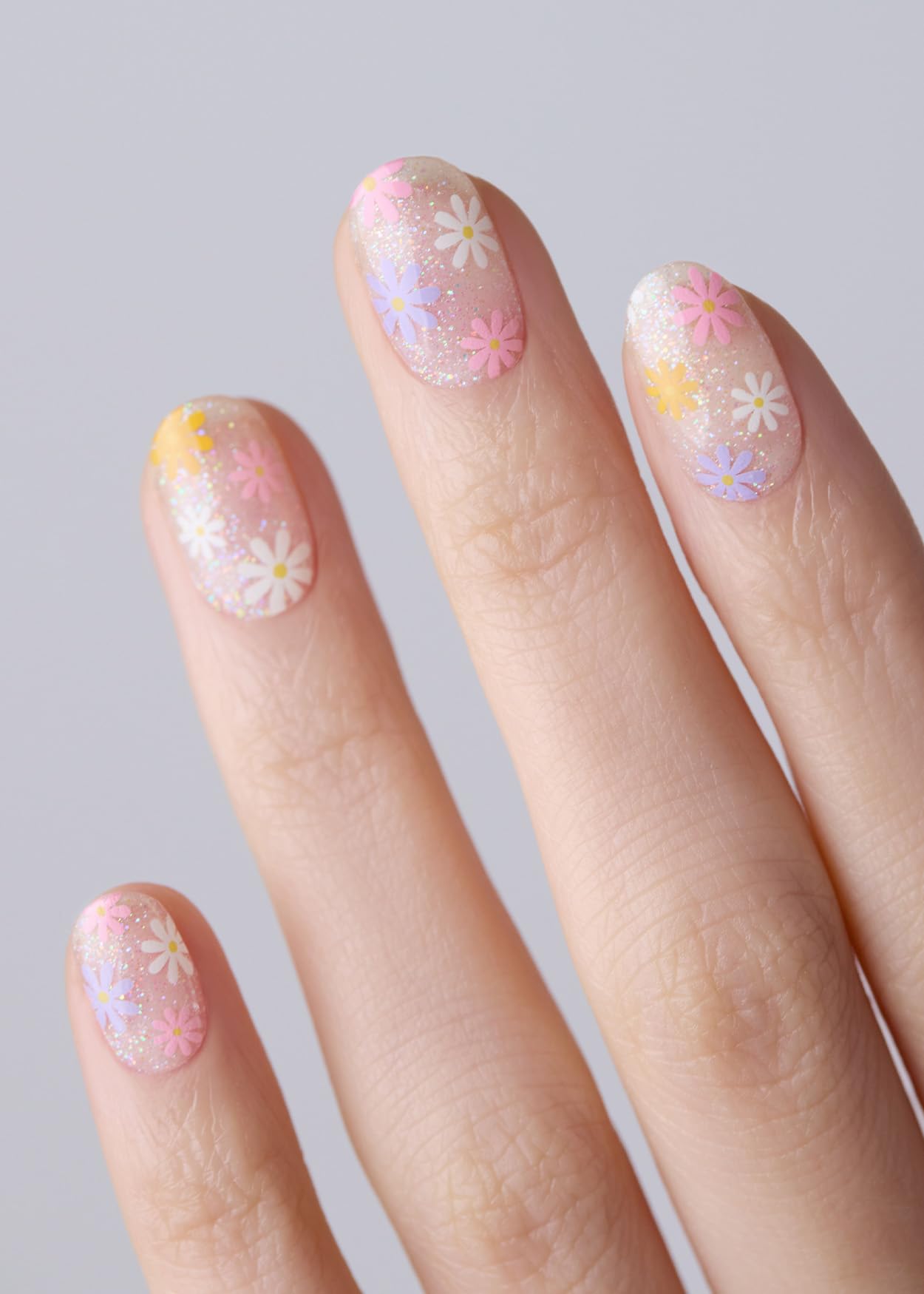 ohora daisy-disco application closeup shows easy, smooth wrap application