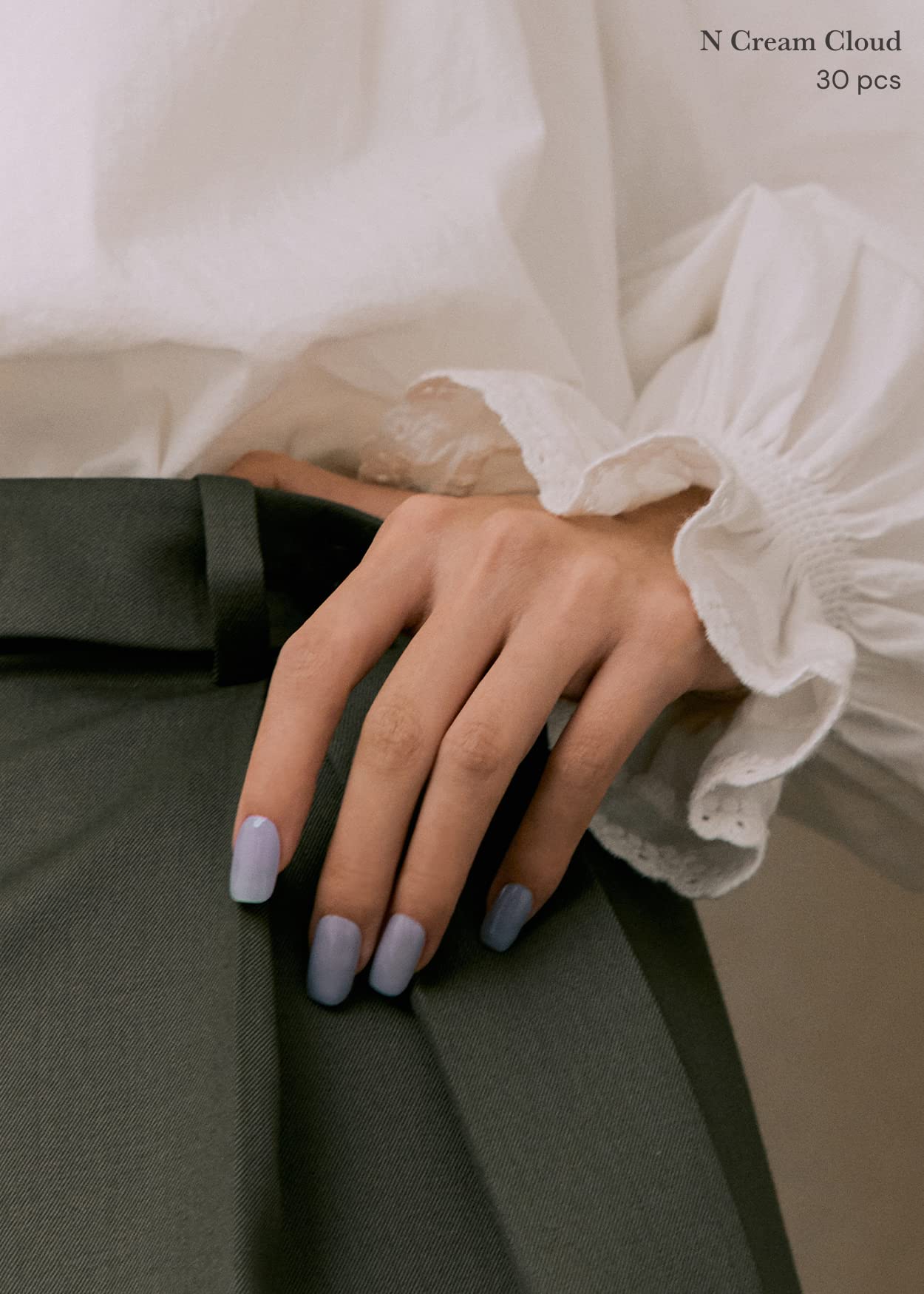 Prep pads included with Ohora N Cream Cloud for clean, ready-to-apply nails.