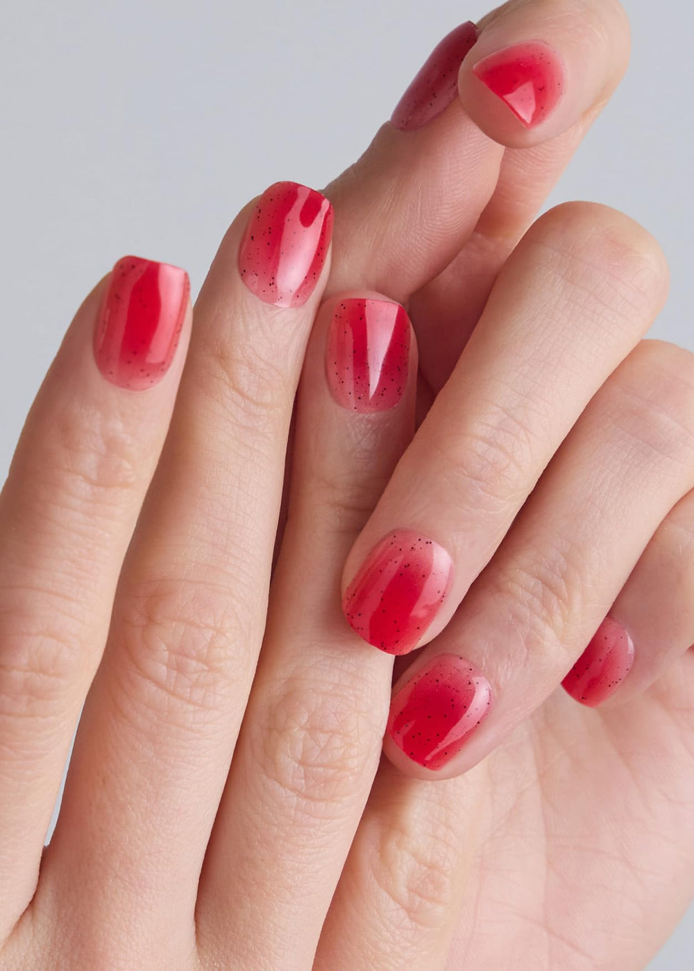 ohora njelly berry nails application demonstrates easy at-home use for quick results