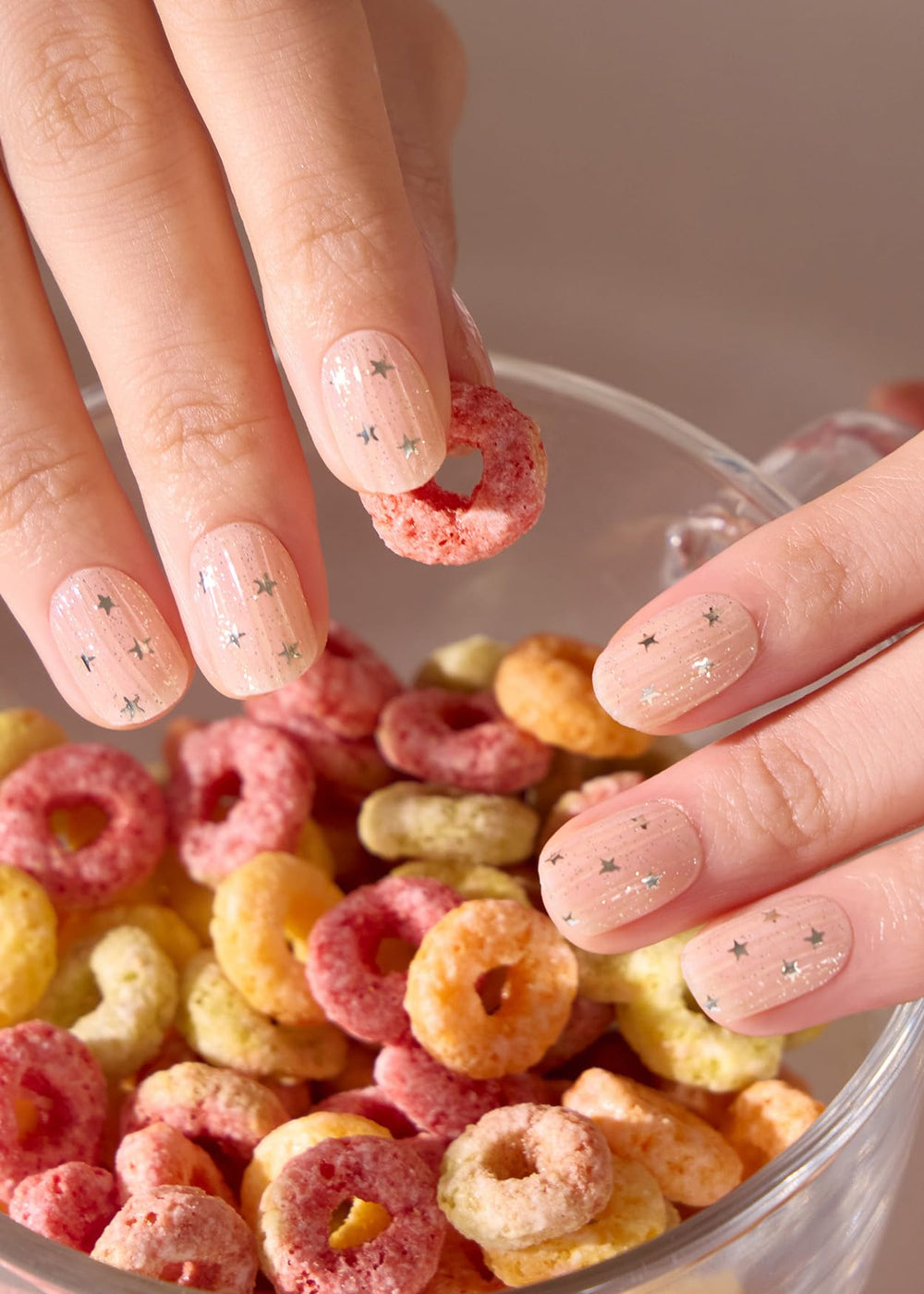 ohora Semi Cured Gel Nail Strips N Milky Star swatches show diverse finishes for personalized style.