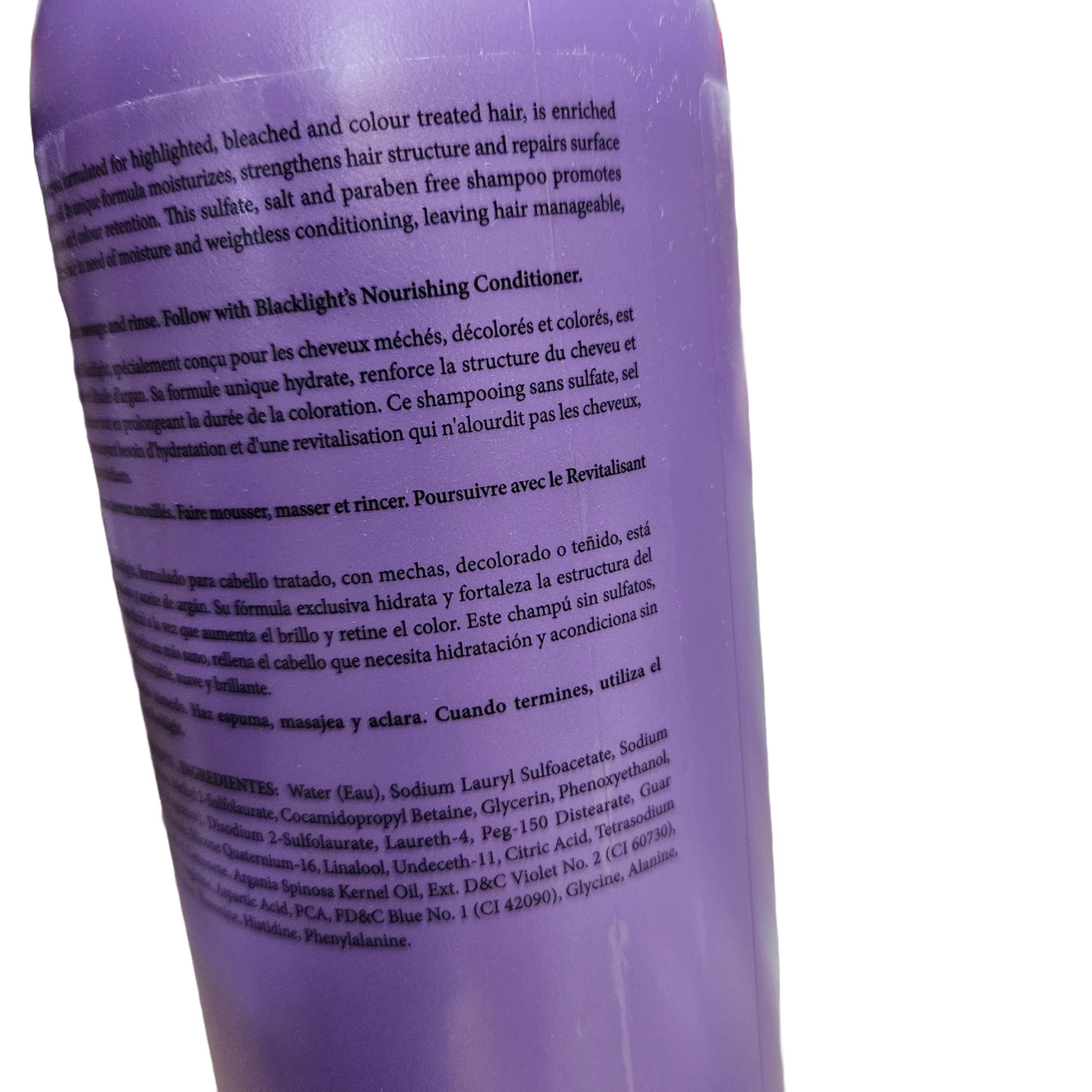 Oligo Professionnel Blacklight 32-oz packaging signals value and longevity.