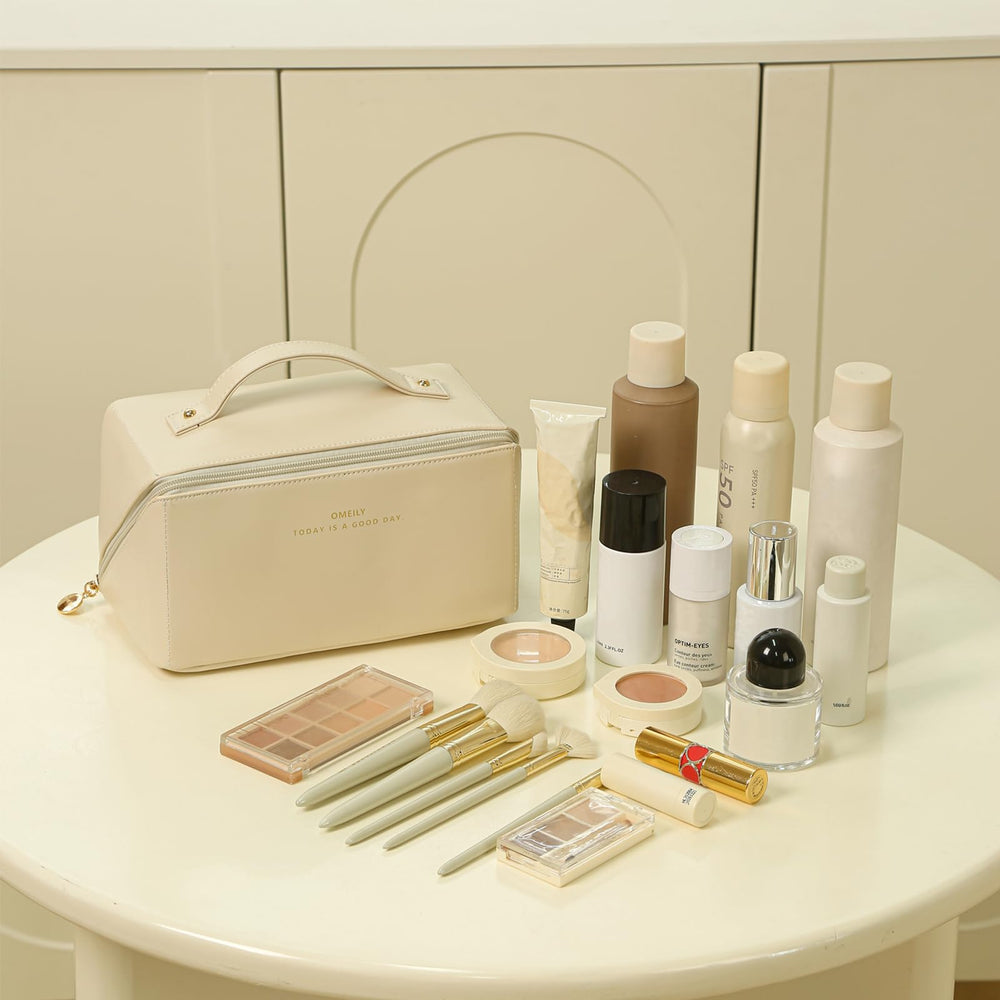 Omeily Travel Makeup Bag interior compartments separate cosmetics and skincare