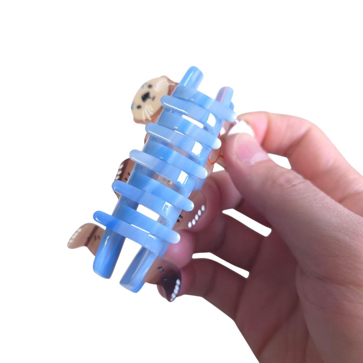 OMG Decor hair clip for bathroom use keeps hair out of water
