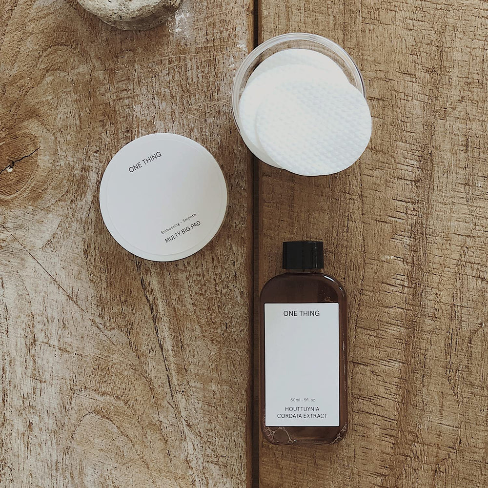 ONE THING Multi Big Pads mask application ready with enriched toner on a pad.