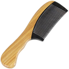 Onedor handmade green sandalwood hair comb close-up shows refined finish and natural grain.