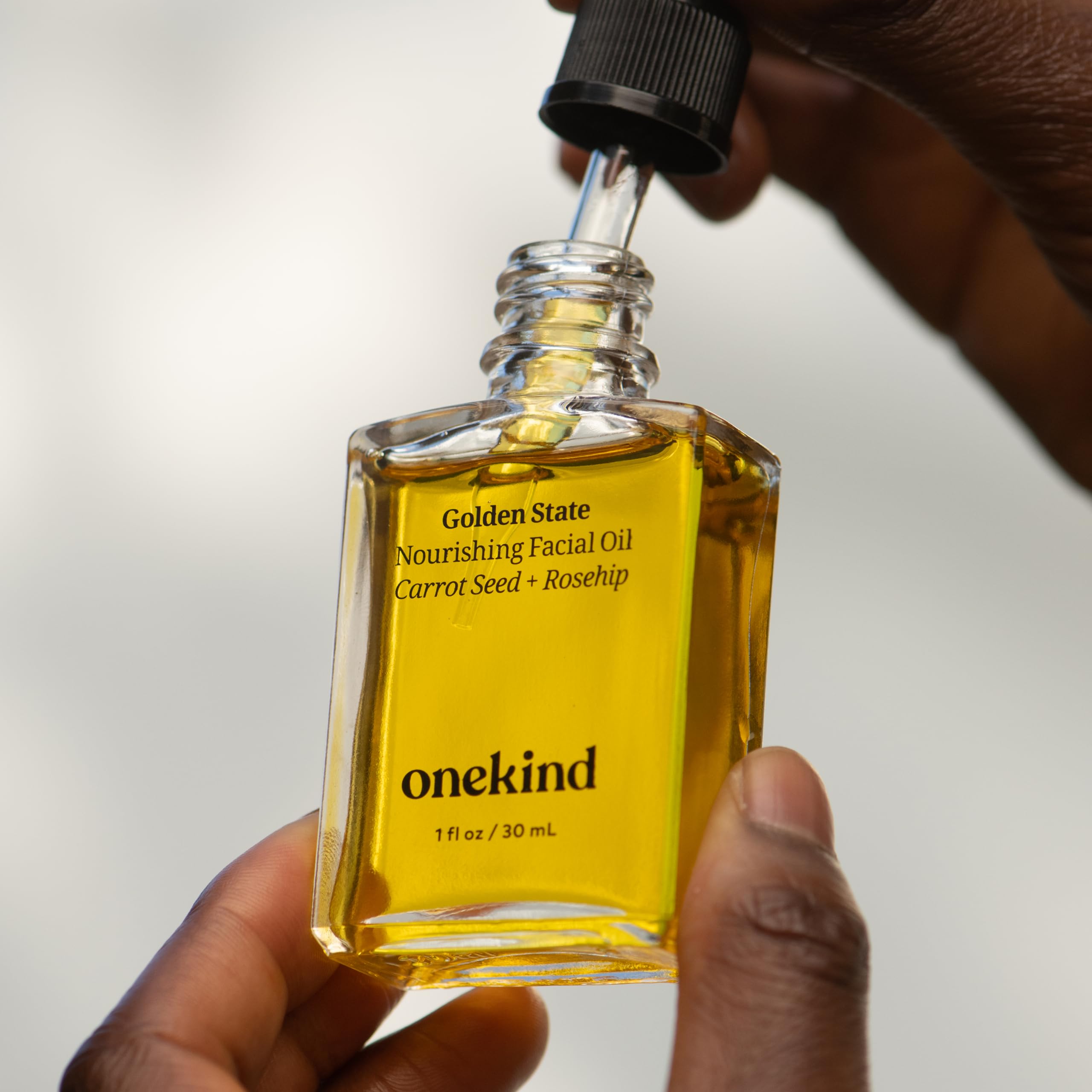 Onekind Golden State jojoba oil texture for long-lasting moisture