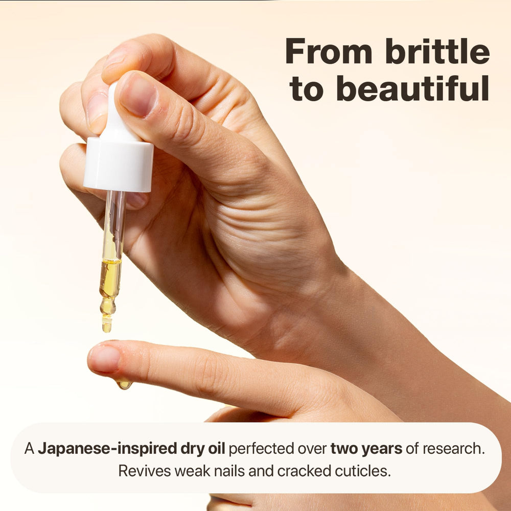 Onsen Secret nails close-up with hydrated cuticles and natural shine