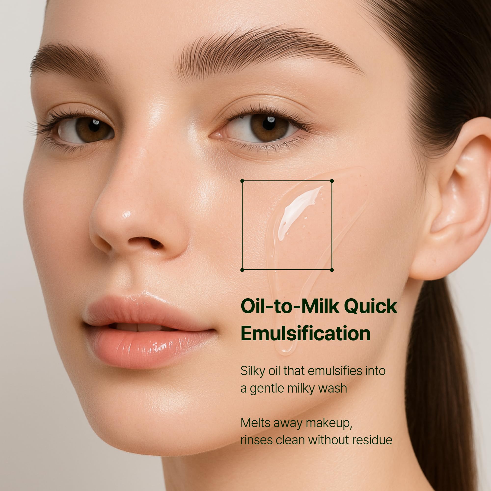 Orien Mugwort Zero Film Cleansing Oil pump dispense illustrates easy daily use.