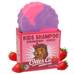 Packaging of Otter Co. Kids Gentle Strawberry Shampoo Bar shows recyclable, plastic-free box for eco-friendly routines.