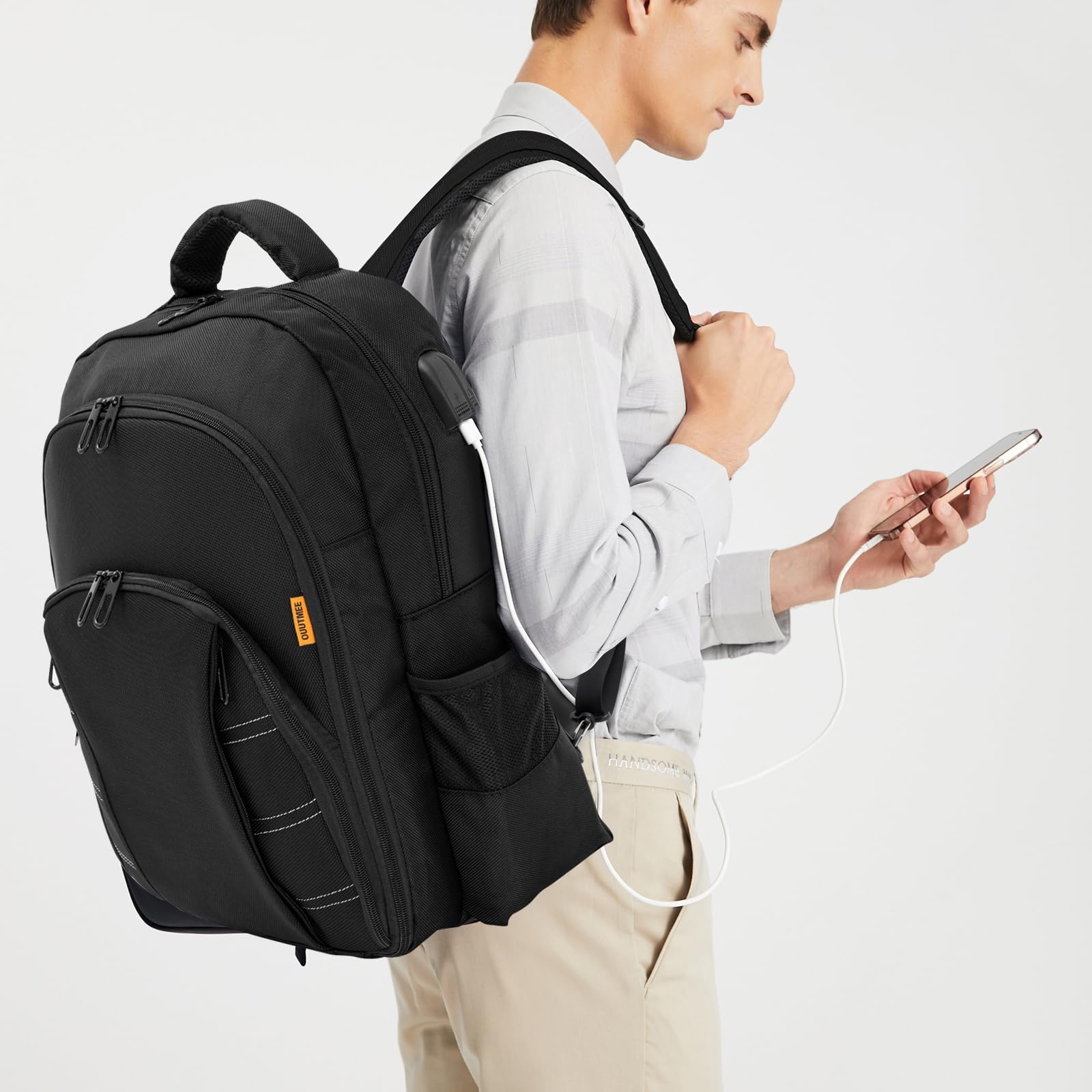 OUUTMEE barber supplies bag backpack padded straps enhance comfort while commuting.