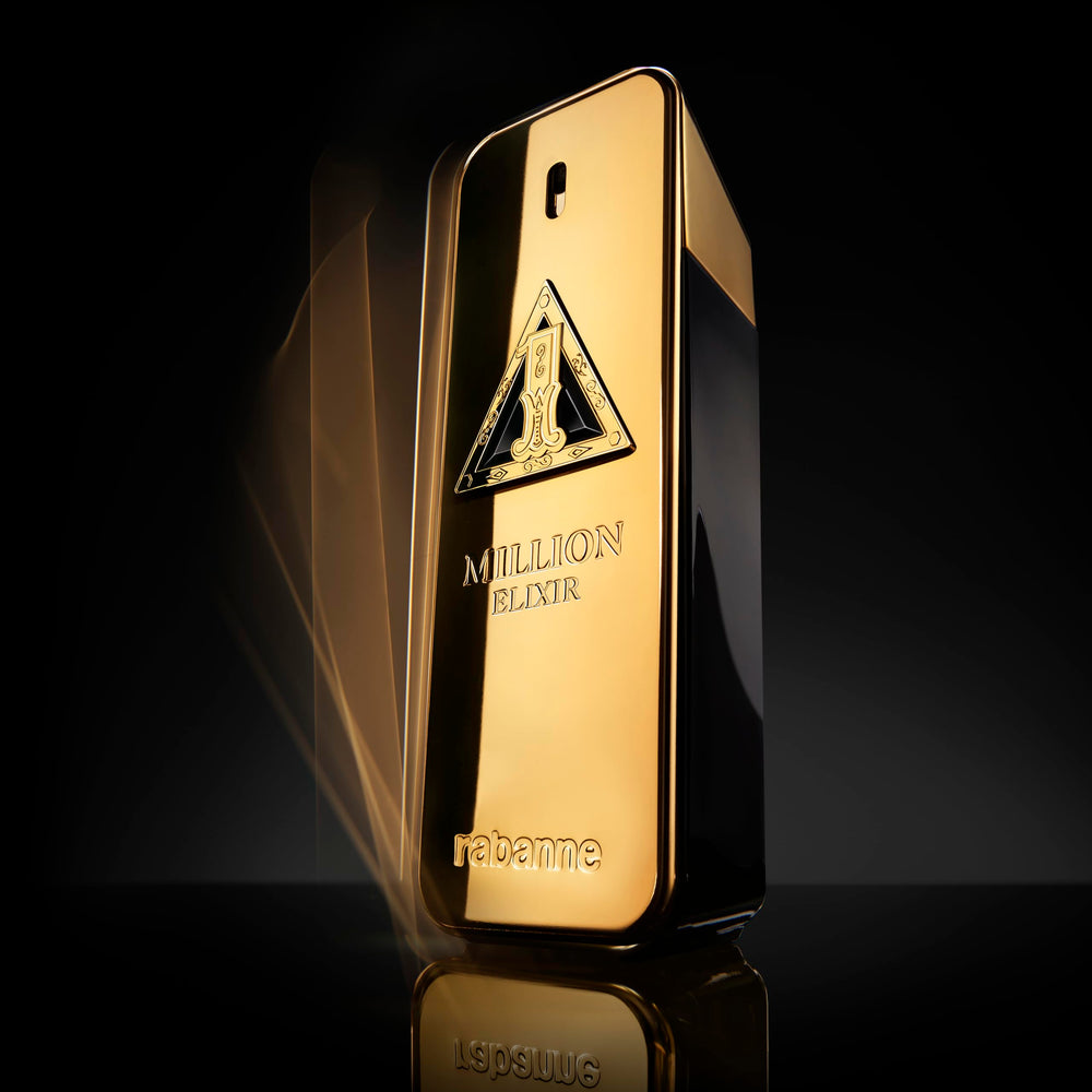 Paco Rabanne 1 Million Elixir spray application offers easy, elegant use.