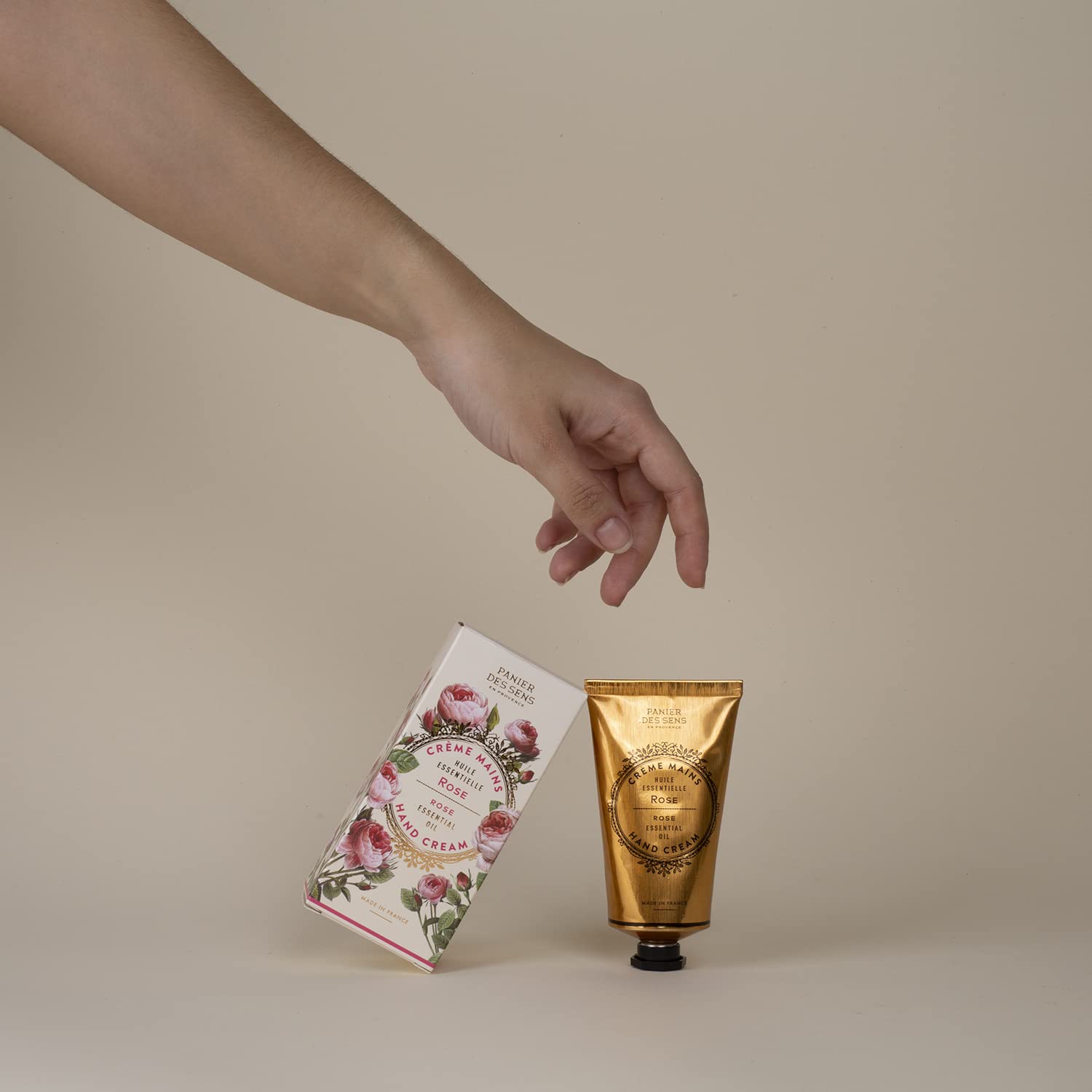 Panier des Sens Rose Hand Cream ingredients: shea butter and olive oil benefit skin