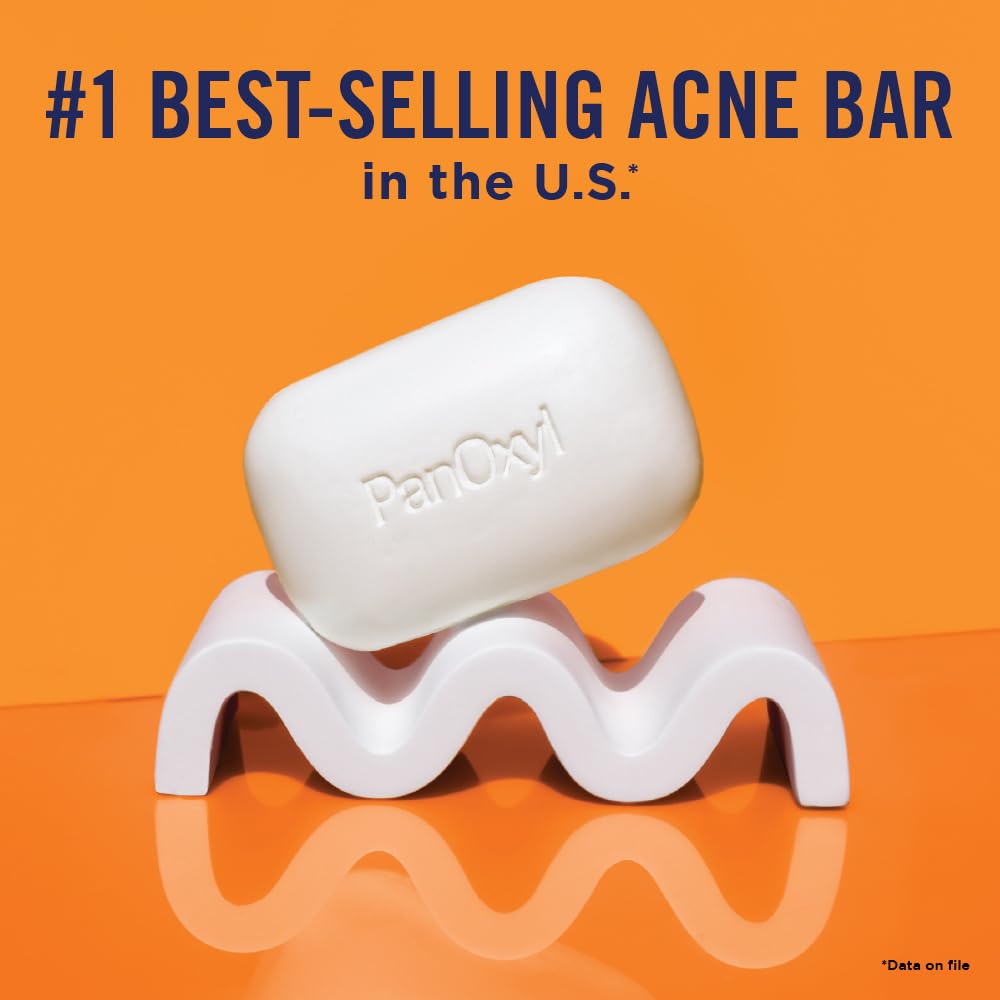 PanOxyl creating lather to cleanse and unclog pores effectively