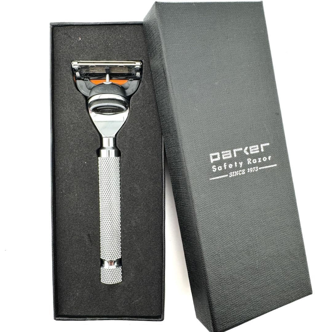 Parker starter-blade-included image showing ready-to-use shaving kit.