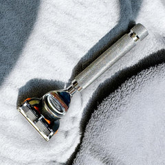 Parker textured-grip close-up showing non-slip hold in wet conditions.