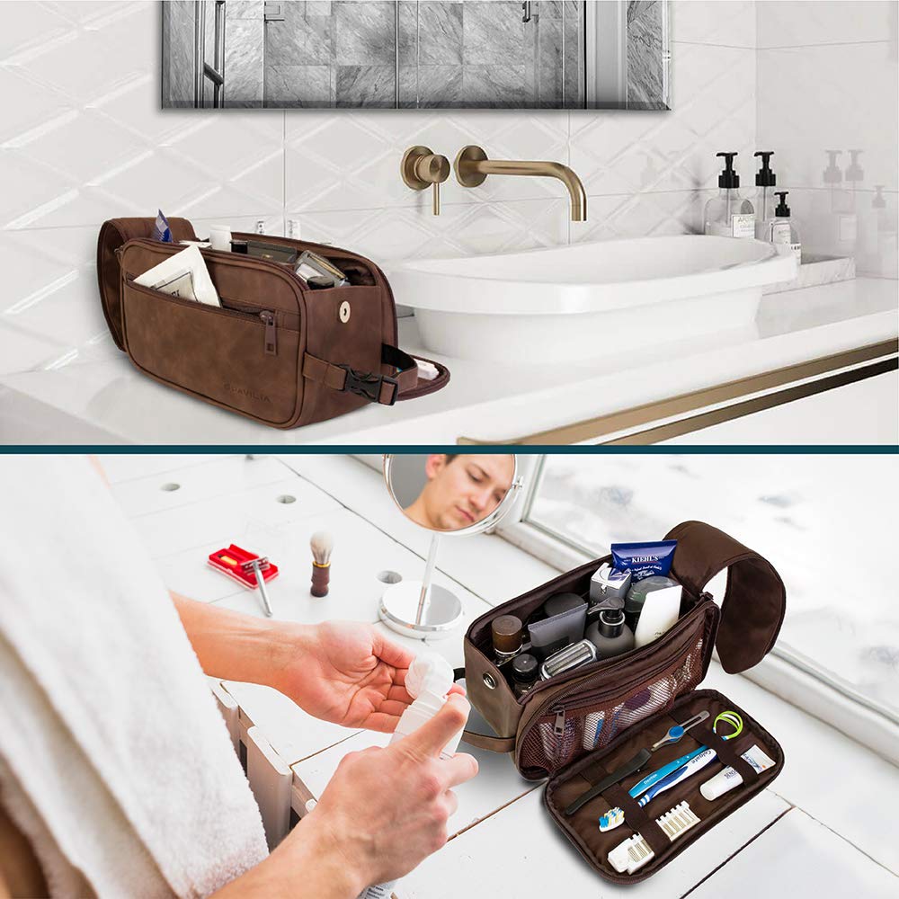 PAVILIA bag features a dry/wet separator for organized packing.